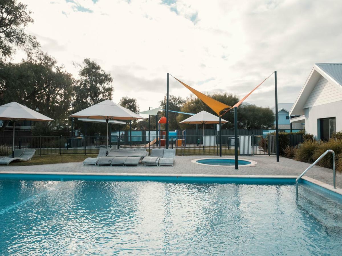 Fortyone - Oceanside Retreat Busselton Exteriör bild